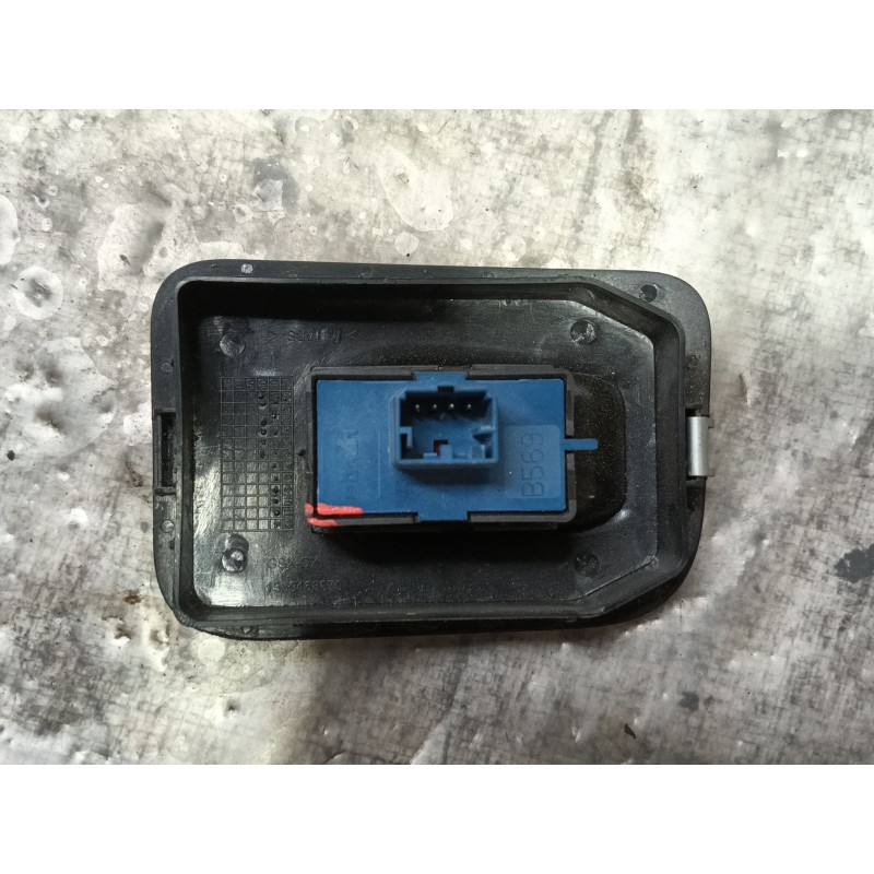 Recambio de mando elevalunas delantero derecho para peugeot bipper tepee basis referencia OEM IAM   