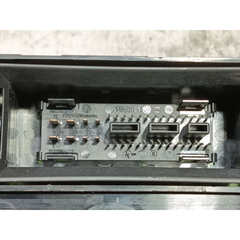 Recambio de cuadro instrumentos para seat leon (1p1) 1.9 tdi referencia OEM IAM 0  