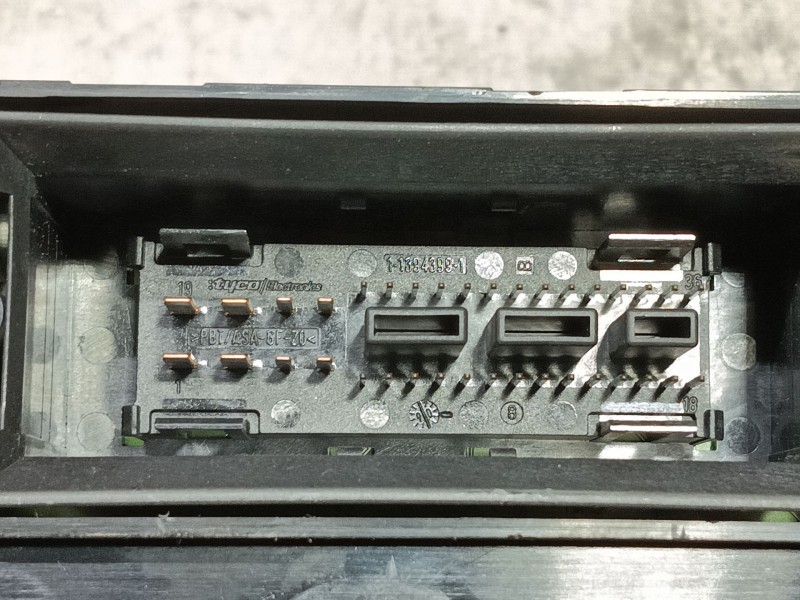 Recambio de cuadro instrumentos para seat leon (1p1) 1.9 tdi referencia OEM IAM 0  