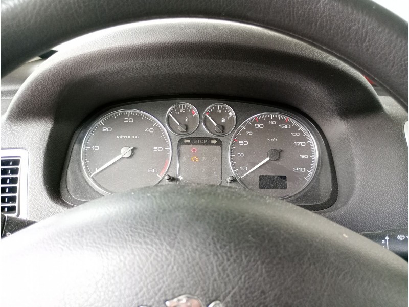 Recambio de cuadro instrumentos para peugeot 307 (3a/c) 1.6 hdi 110 referencia OEM IAM 0  