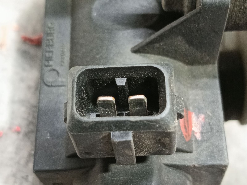 Recambio de valvula aire adicional para opel insignia berlina cosmo referencia OEM IAM 55575611 70142003 