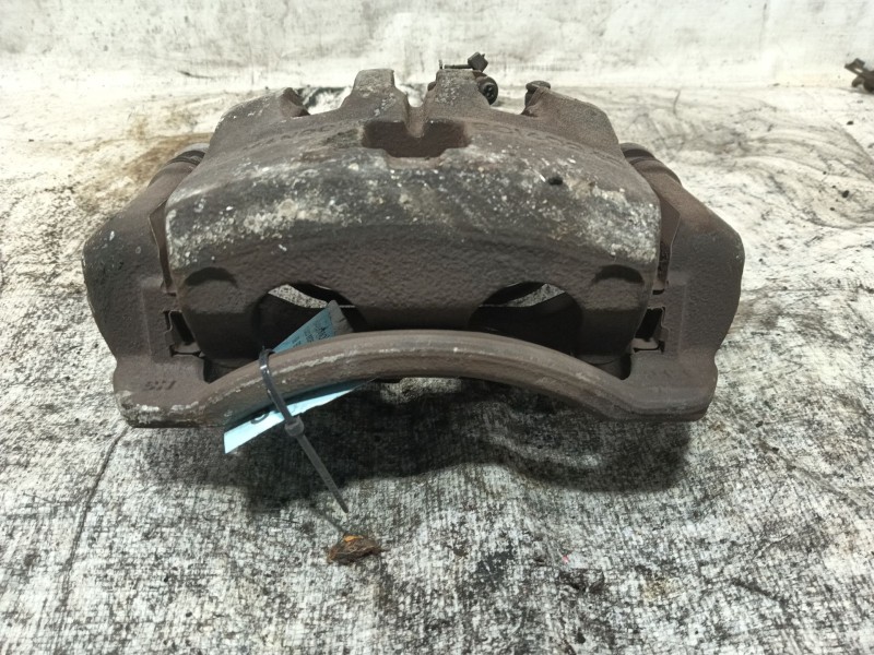 Recambio de pinza freno delantera derecha para hyundai h350 furgoneta 2.5 crdi referencia OEM IAM   