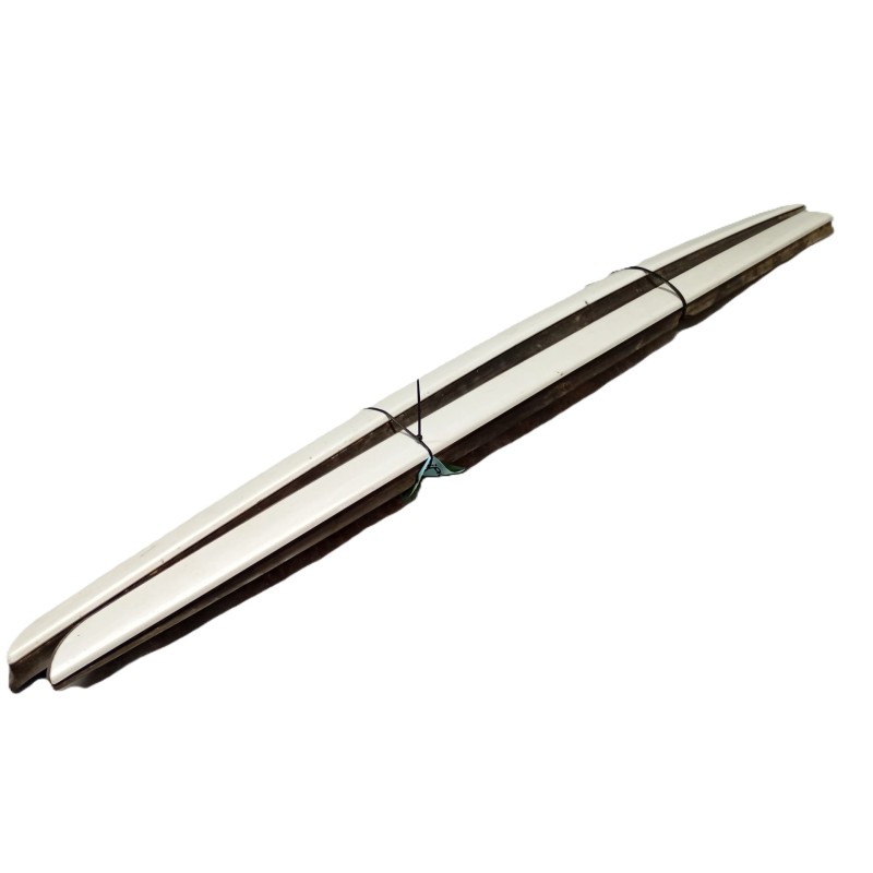 Recambio de molduras delanteras para citroën ds5 1.6 bluehdi 120 referencia OEM IAM 1607056480  