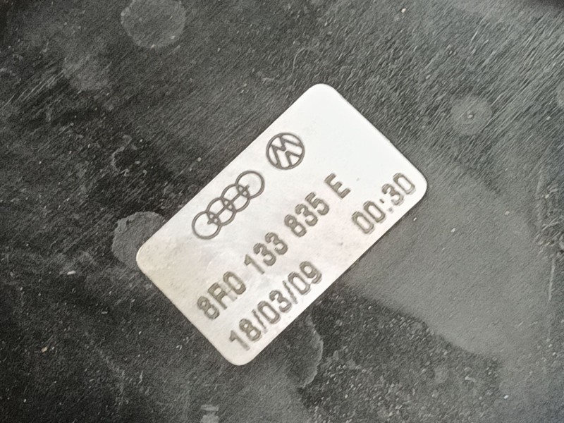 Recambio de filtro aire para audi a5 (8t3) 1.8 tfsi referencia OEM IAM   