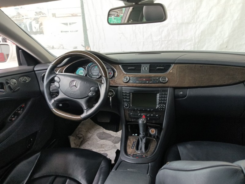 mercedes-benz cls (c219) del año 2008