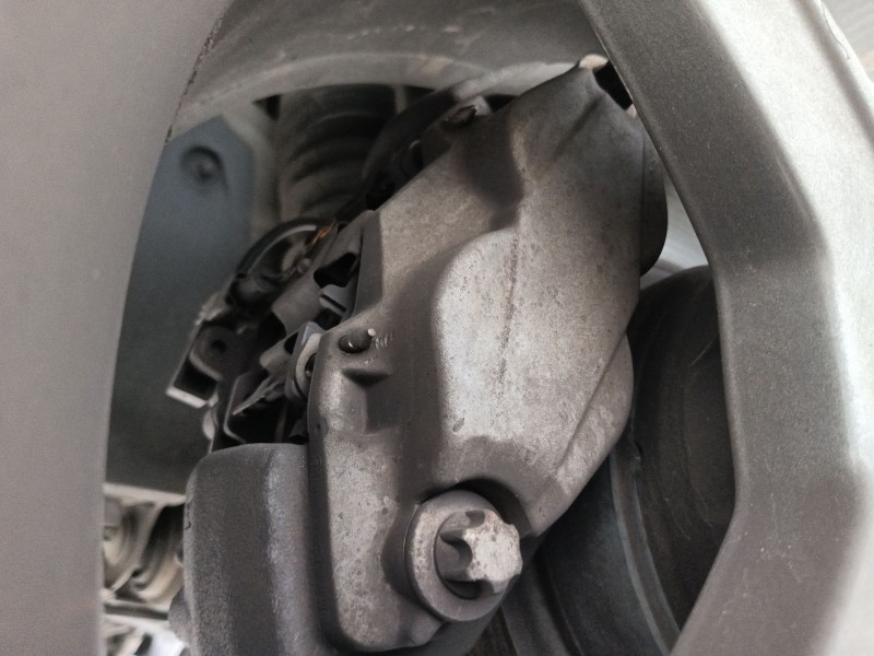 Recambio de pinza freno delantera derecha para mercedes-benz cls (c219) cls 320 cdi (219.322) referencia OEM IAM   