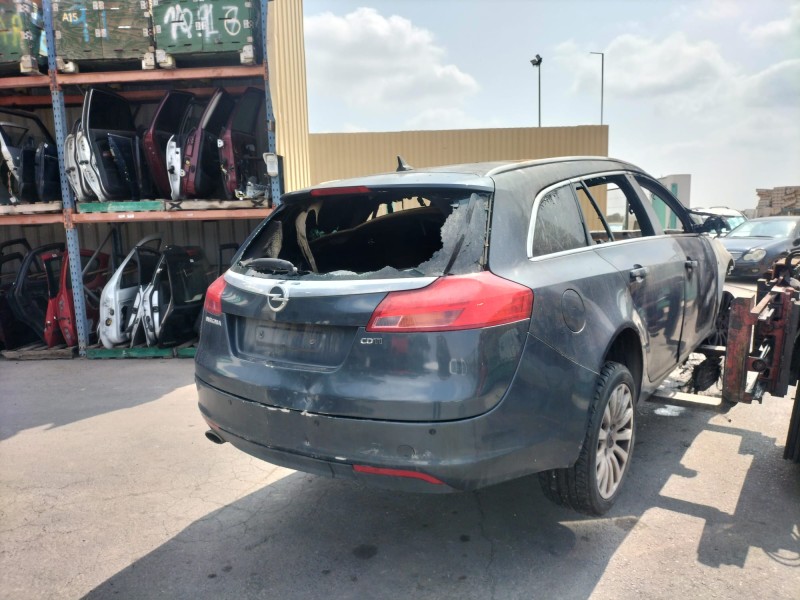 opel insignia a sports tourer (g09) del año 2009