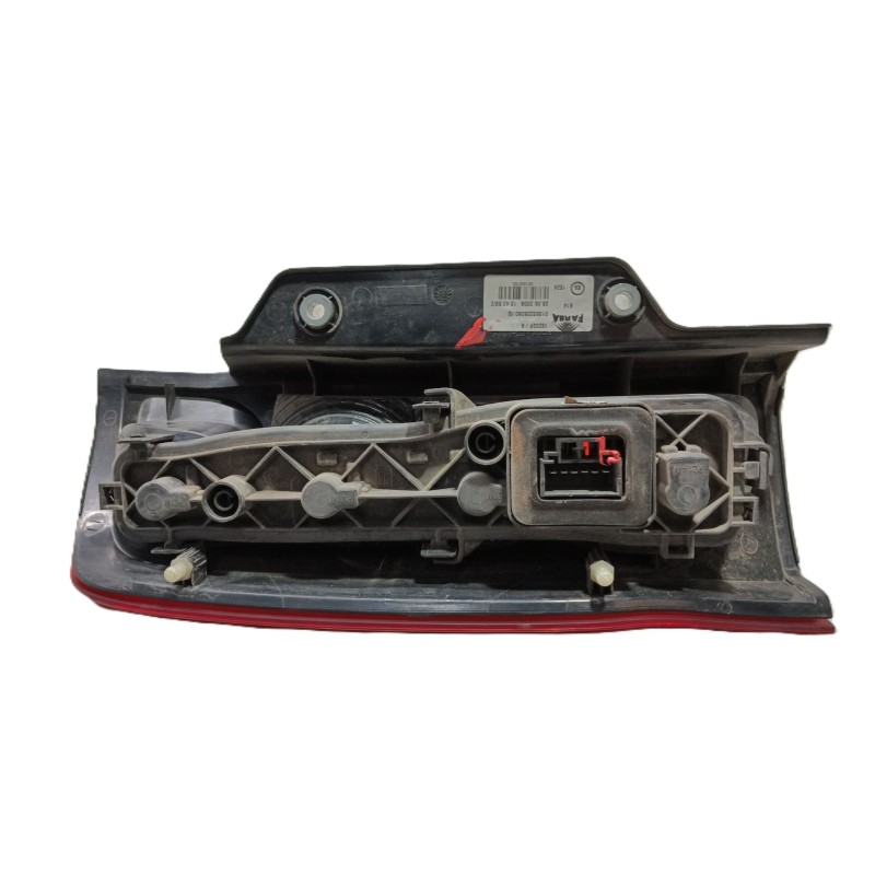 Recambio de piloto trasero derecho para peugeot bipper tepee basis referencia OEM IAM   