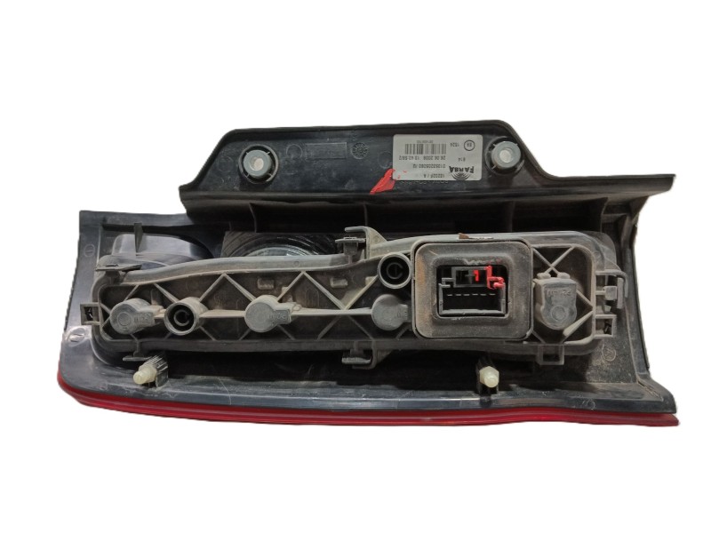 Recambio de piloto trasero derecho para peugeot bipper tepee basis referencia OEM IAM   