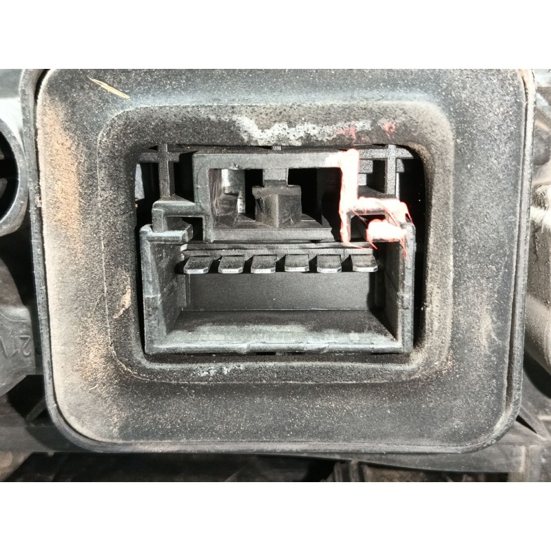 Recambio de piloto trasero derecho para peugeot bipper tepee basis referencia OEM IAM   