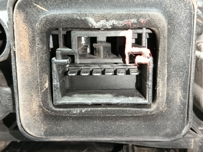 Recambio de piloto trasero derecho para peugeot bipper tepee basis referencia OEM IAM   