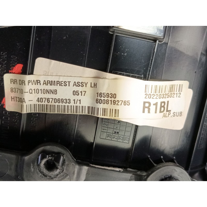 Recambio de guarnecido puerta trasera izquierda para hyundai bayon (bc3) 1.2 mpi referencia OEM IAM   