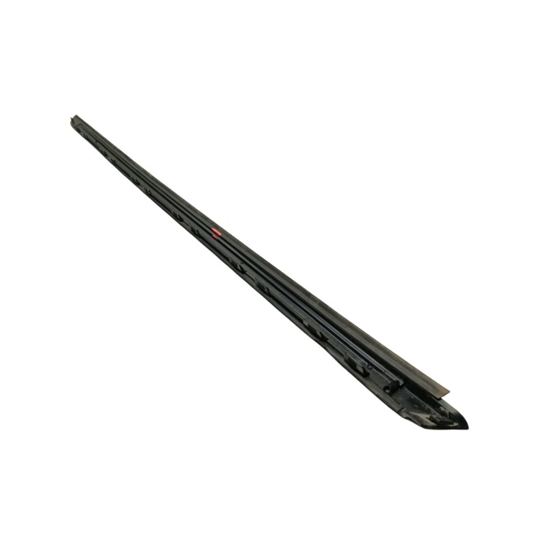 Recambio de moldura para hyundai bayon (bc3) 1.2 mpi referencia OEM IAM 86131Q0000  