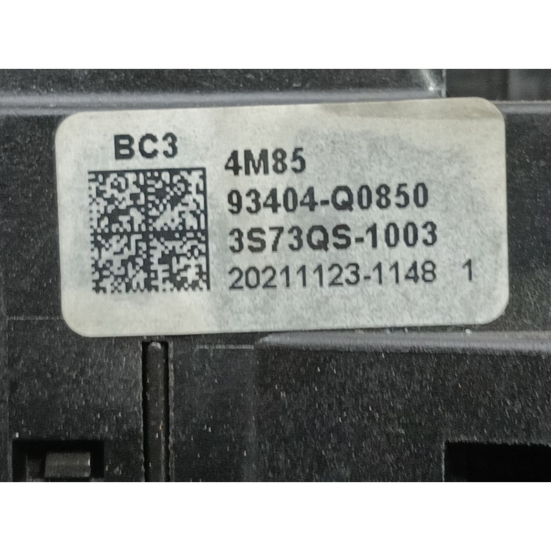 Recambio de mando multifuncion para hyundai bayon (bc3) 1.2 mpi referencia OEM IAM   
