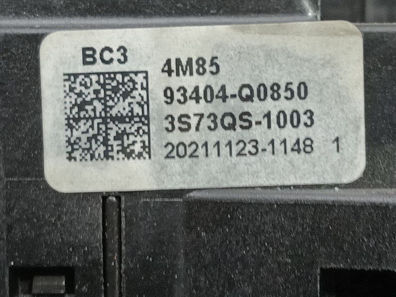 Recambio de mando multifuncion para hyundai bayon (bc3) 1.2 mpi referencia OEM IAM   