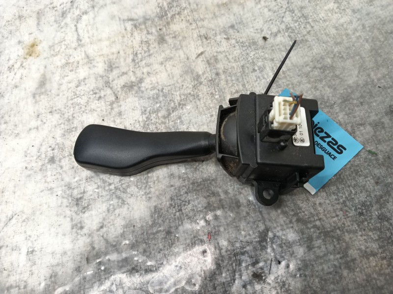 Recambio de mando intermitentes para bmw x3 (e83) xdrive 20 d referencia OEM IAM   