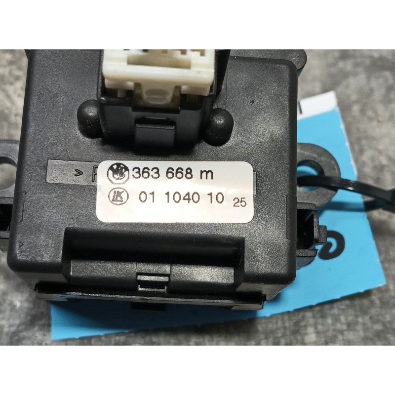 Recambio de mando intermitentes para bmw x3 (e83) xdrive 20 d referencia OEM IAM   