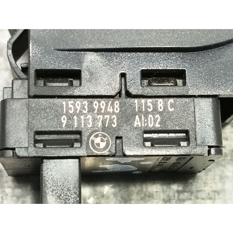 Recambio de mando elevalunas trasero derecho para bmw x3 (e83) xdrive 20 d referencia OEM IAM   