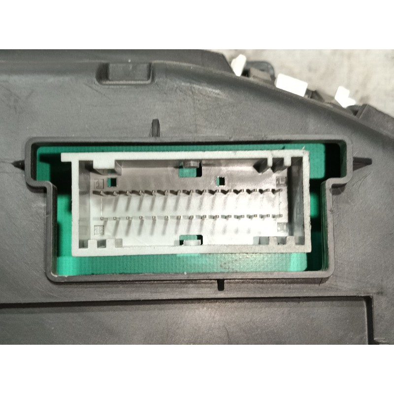 Recambio de cuadro instrumentos para renault megane ii berlina 5p authentique referencia OEM IAM 8200720313 8200399700C 