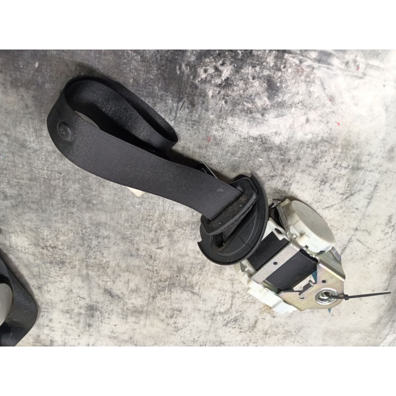Recambio de cinturon seguridad delantero derecho para bmw x3 (e83) xdrive 20 d referencia OEM IAM   