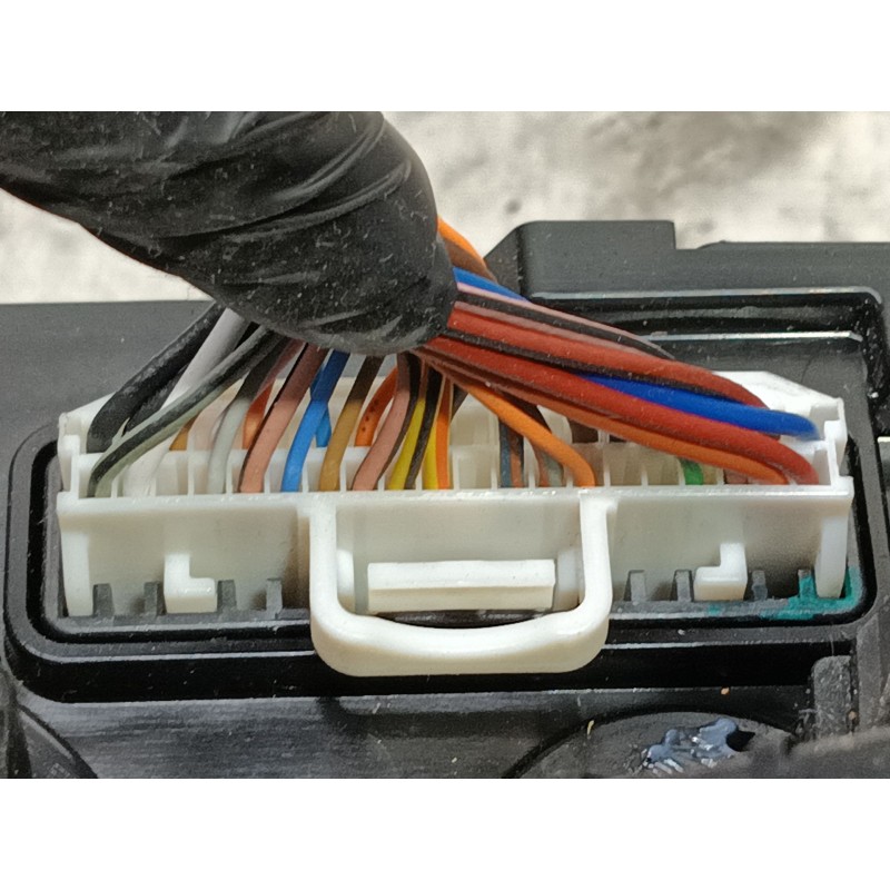 Recambio de mando calefaccion / aire acondicionado para hyundai bayon (bc3) 1.2 mpi referencia OEM IAM   