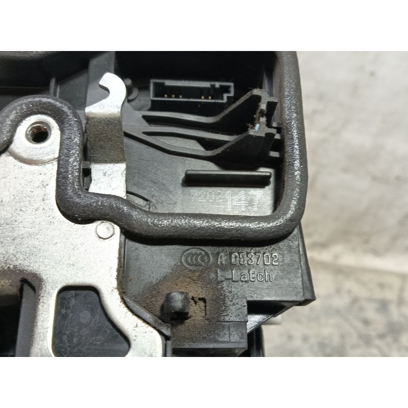 Recambio de cerradura puerta trasera izquierda para bmw x3 (e83) xdrive 20 d referencia OEM IAM   