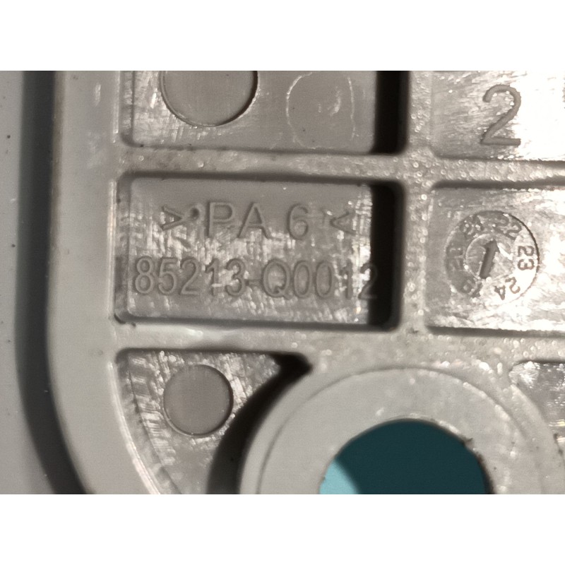 Recambio de parasol izquierdo para hyundai bayon (bc3) 1.2 mpi referencia OEM IAM   