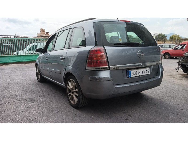 opel zafira / zafira family b (a05) del año 2005