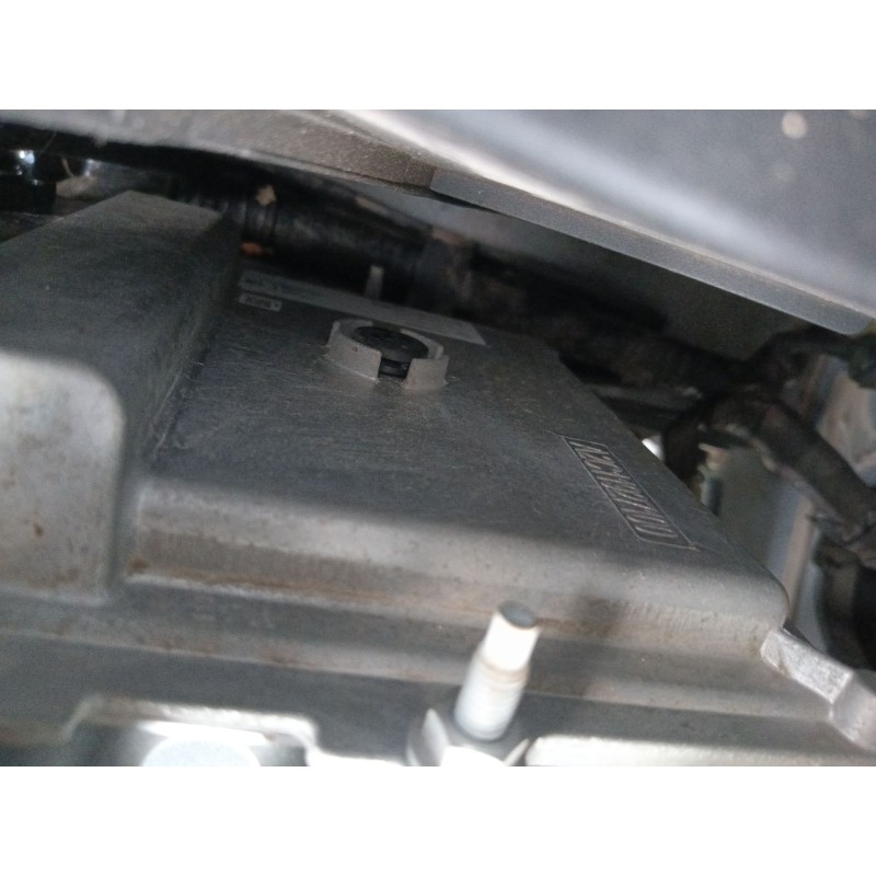 Recambio de centralita motor uce para dacia sandero ii tce 90 (b8m1, b8ma) referencia OEM IAM   