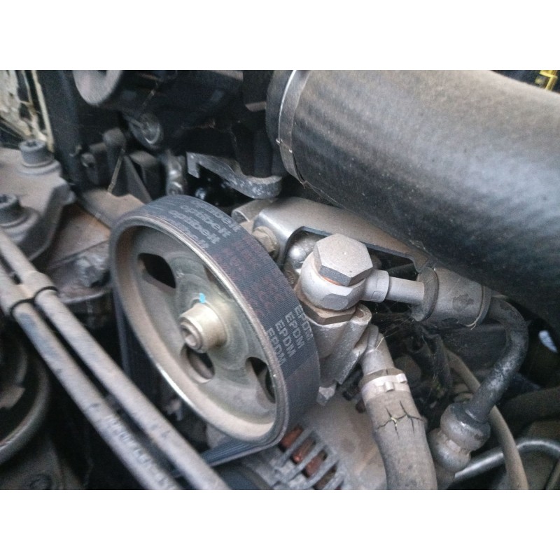 Recambio de bomba direccion para peugeot 407 (6d_) 1.6 hdi 110 (6d9hzc, 6d9hyc) referencia OEM IAM   