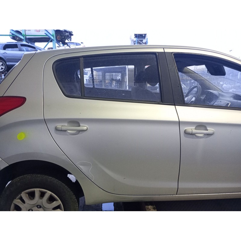 Recambio de puerta trasera derecha para hyundai i20 i (pb, pbt) 1.4 crdi referencia OEM IAM   