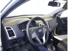 Recambio de salpicadero para hyundai i20 i (pb, pbt) 1.4 crdi referencia OEM IAM    2