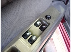 Recambio de mando elevalunas delantero izquierdo para chevrolet nubira sedán 1.6 referencia OEM IAM    2