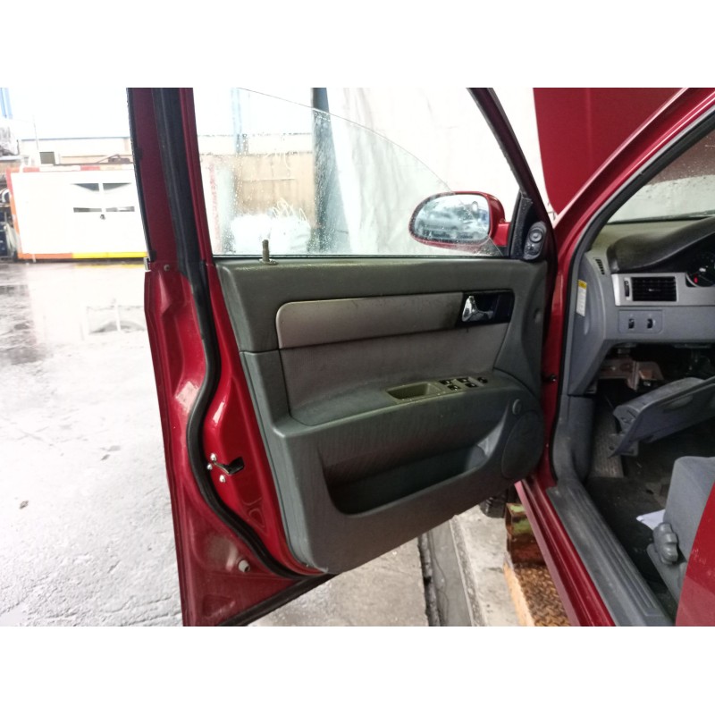 Recambio de guarnecido puerta delantera izquierda para chevrolet nubira sedán 1.6 referencia OEM IAM   