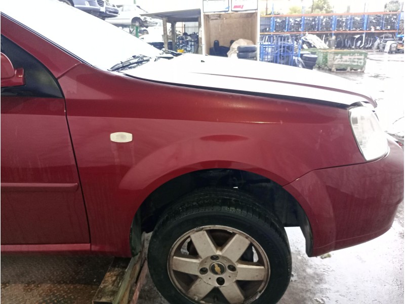 Recambio de aleta delantera derecha para chevrolet nubira sedán 1.6 referencia OEM IAM   