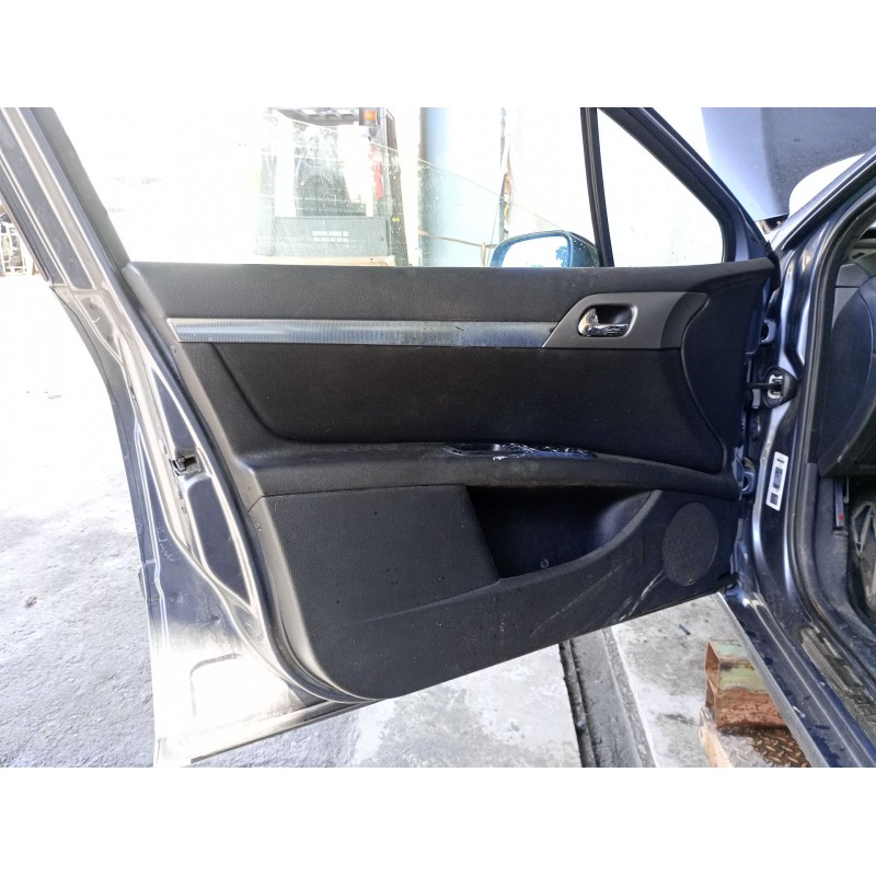 Recambio de guarnecido puerta delantera izquierda para peugeot 407 sw (6e_, 6d_) 2.0 hdi 135 referencia OEM IAM 0  