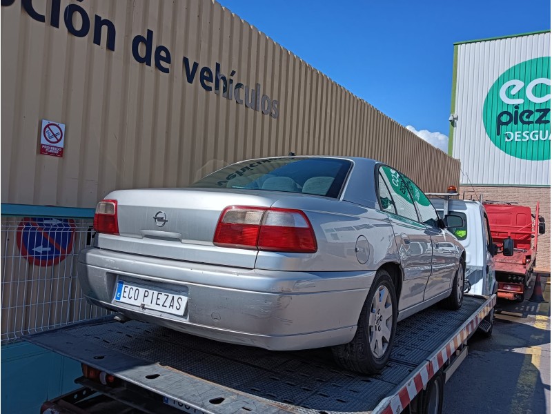 opel omega b (v94) del año 2000