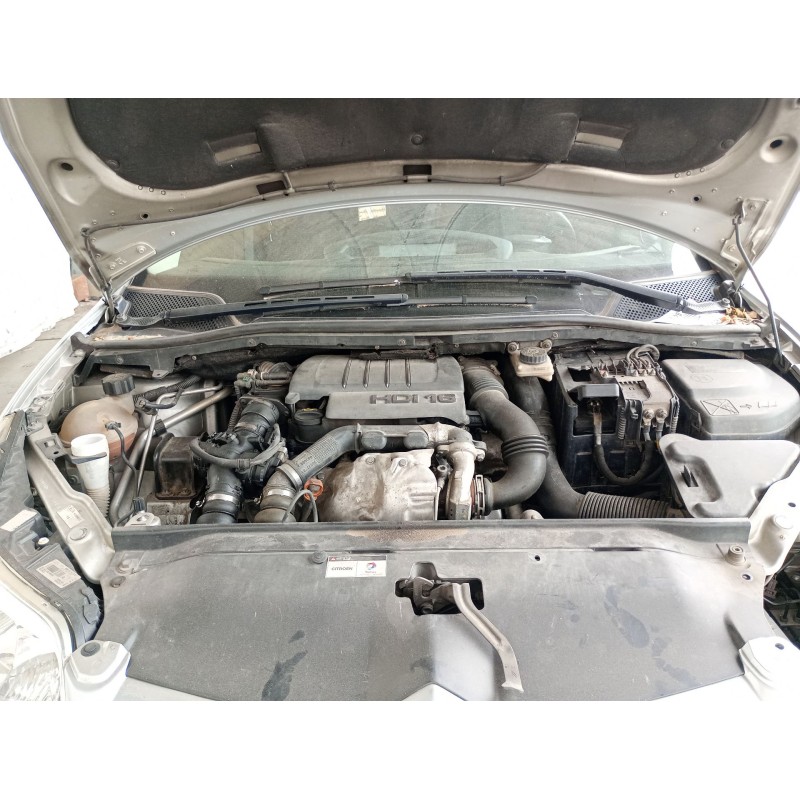 Recambio de despiece motor para citroën c4 ii (nc_) 1.6 hdi 90 referencia OEM IAM   