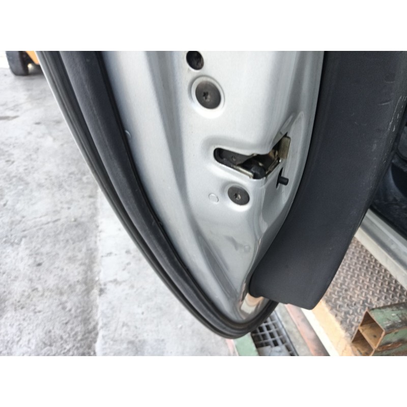 Recambio de cerradura puerta trasera izquierda para renault espace iv (jk0/1_) 2.2 dci (jk0h) referencia OEM IAM 0  