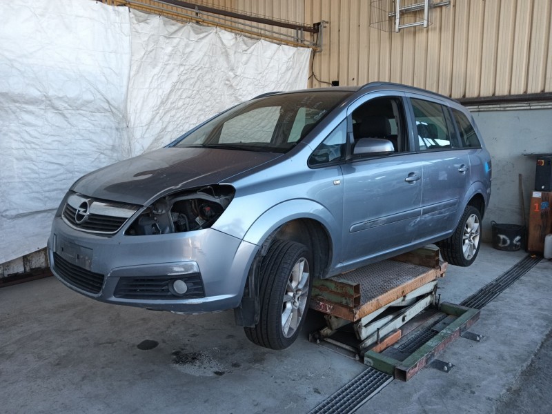 opel zafira / zafira family b (a05) del año 2005