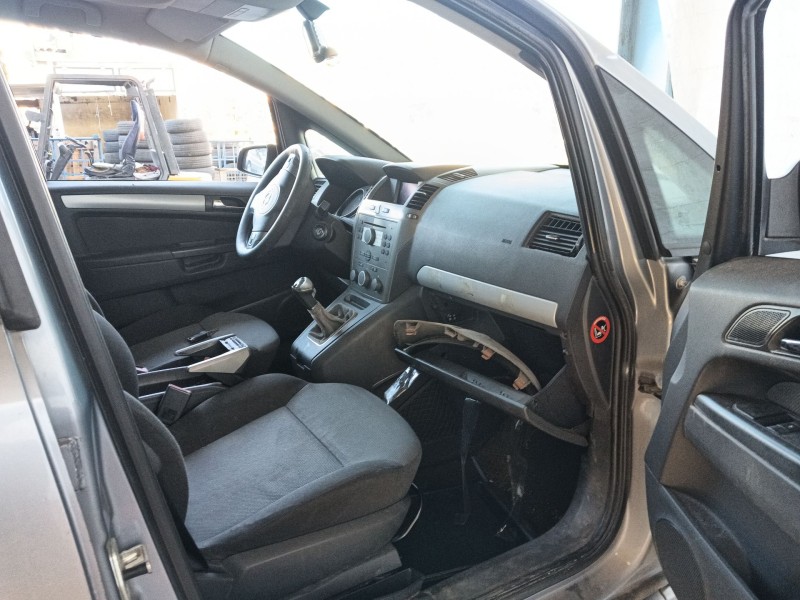opel zafira / zafira family b (a05) del año 2005
