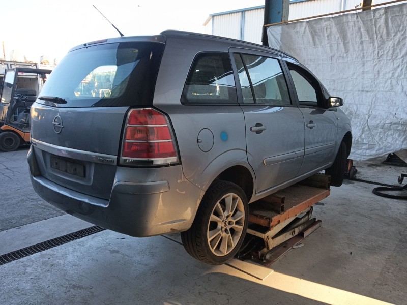 opel zafira / zafira family b (a05) del año 2005