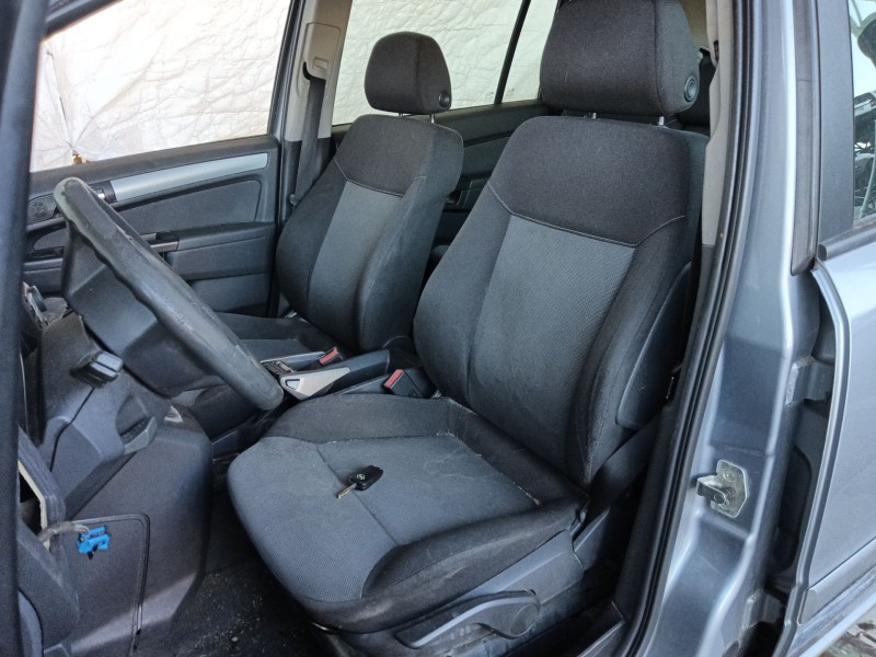 opel zafira / zafira family b (a05) del año 2005