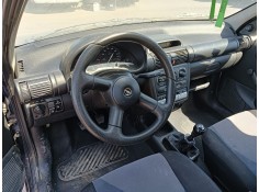 opel corsa b (s93) del año 1999 2