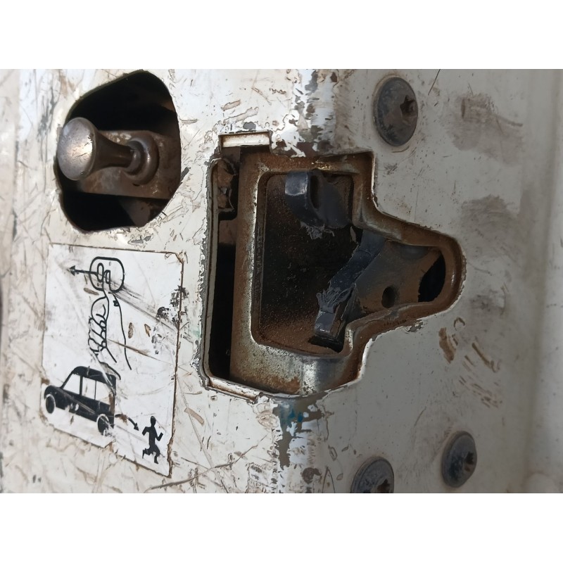 Recambio de puerta trasera derecha para ford transit connect (tc7) furg. referencia OEM IAM   