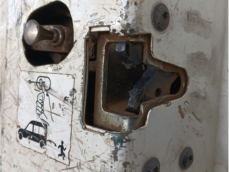 Recambio de puerta trasera derecha para ford transit connect (tc7) furg. referencia OEM IAM   