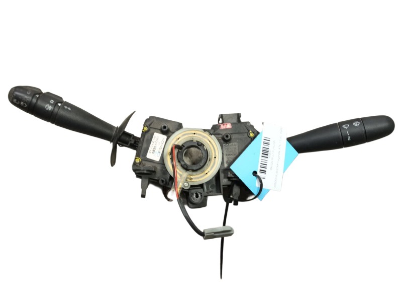 Recambio de mando multifuncion para nissan kubistar furgoneta (x76) 1.5 dci referencia OEM IAM 2526000QAF 8200379529 