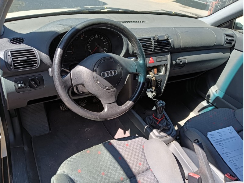 audi a3 (8l1) del año 1997