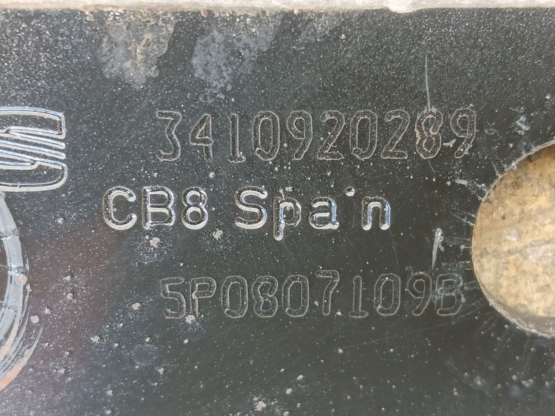 Recambio de refuerzo paragolpes delantero para seat altea (5p1) 1.4 tsi referencia OEM IAM  5P0807109B 