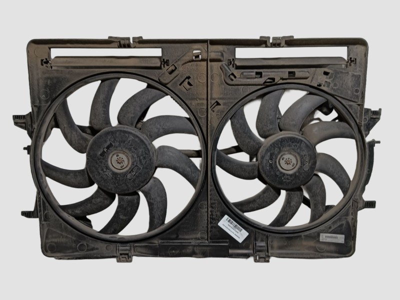 Recambio de electroventilador para audi a4 b8 (8k2) 2.0 tfsi referencia OEM IAM  8K0121003M 